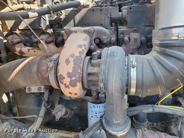 image for item OD9581 1993 White GMC semi truck