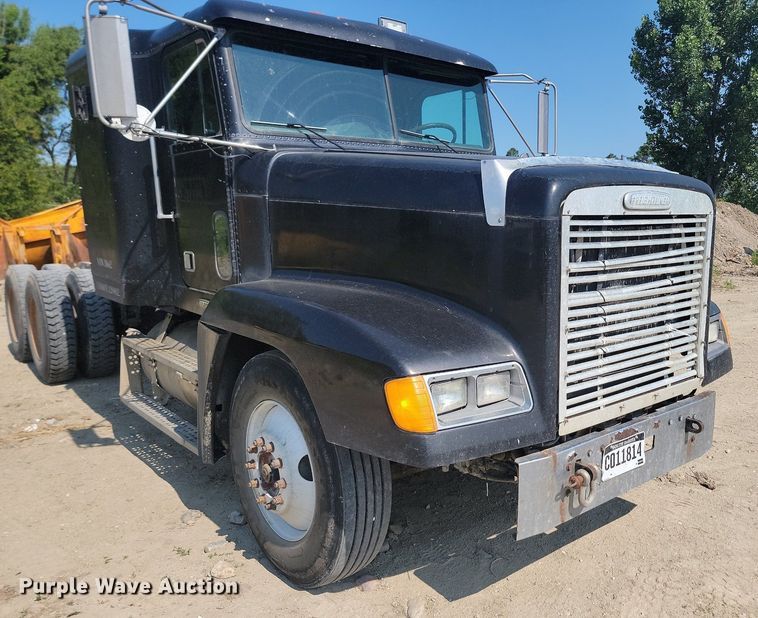 image for item OD9582 1998 Freightliner  semi truck