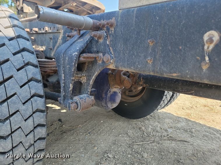 image for item OD9582 1998 Freightliner  semi truck