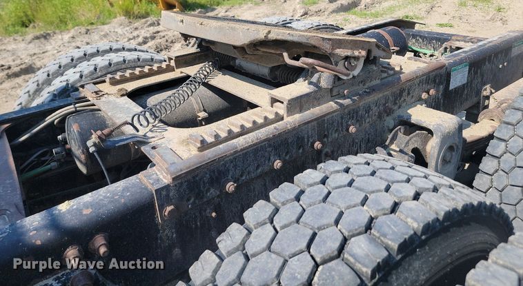 image for item OD9582 1998 Freightliner  semi truck