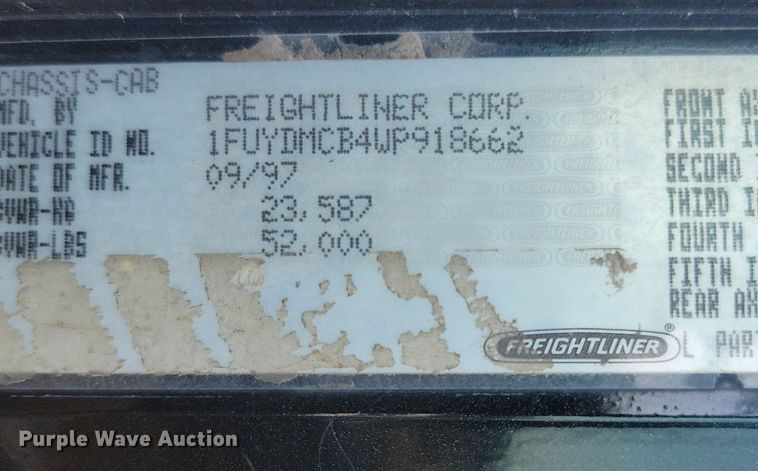 image for item OD9582 1998 Freightliner  semi truck