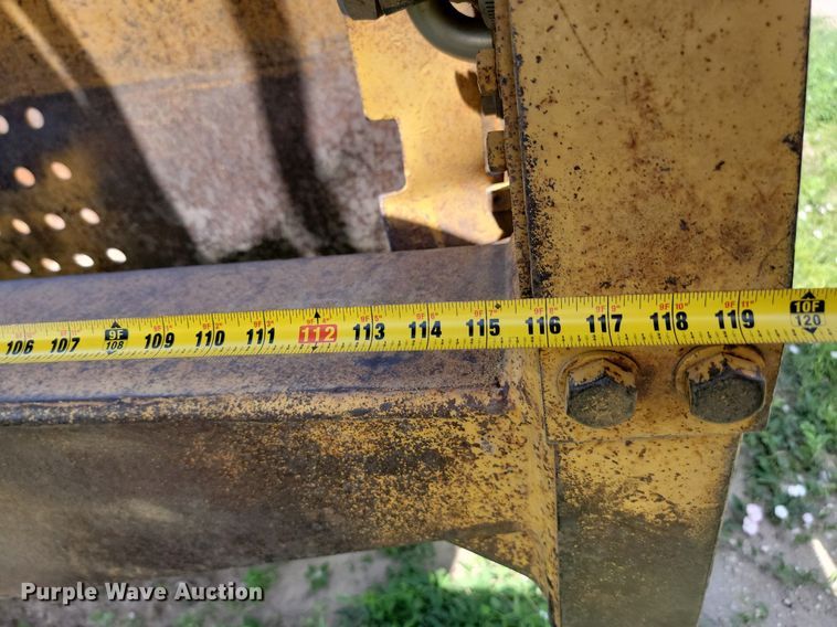 image for item OD9583 1981 Caterpillar  627B conventional scraper 