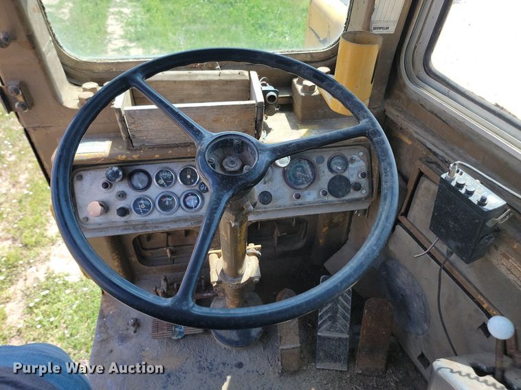 image for item OD9583 1981 Caterpillar  627B conventional scraper 