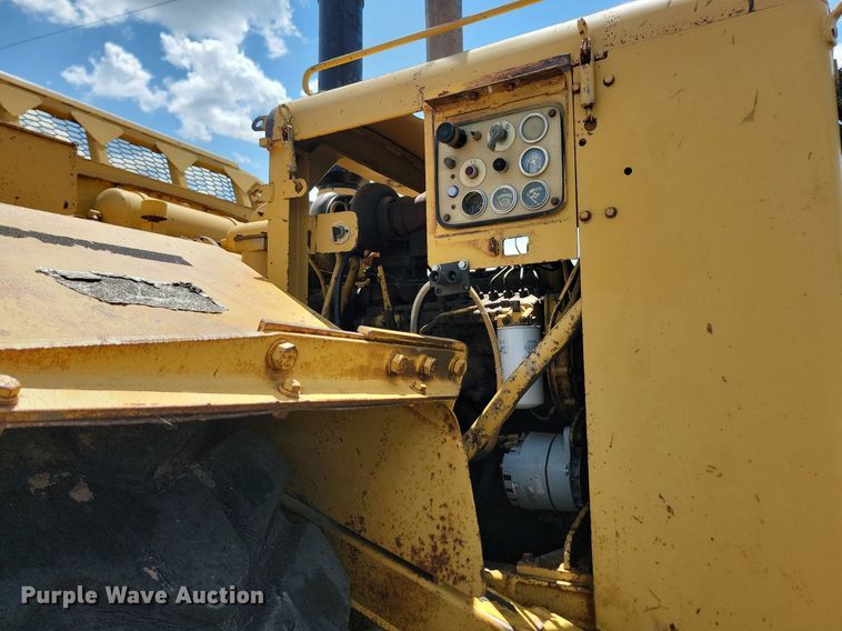 image for item OD9583 1981 Caterpillar  627B conventional scraper 