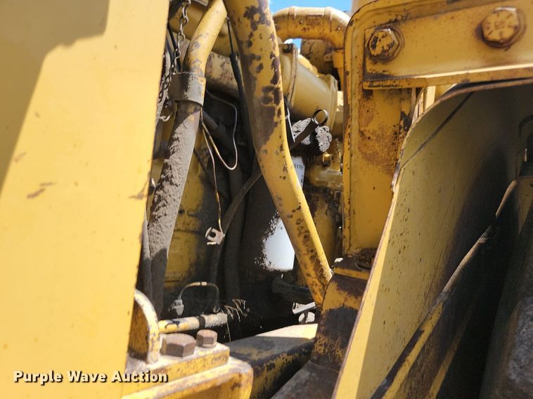 image for item OD9583 1981 Caterpillar  627B conventional scraper 