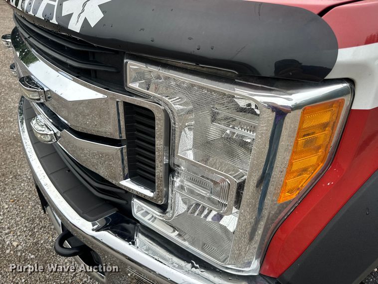 image for item OF9731 2017 Ford  F550 XLT ambulance