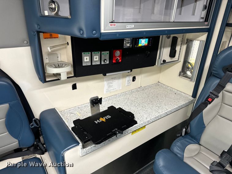 image for item OF9731 2017 Ford  F550 XLT ambulance