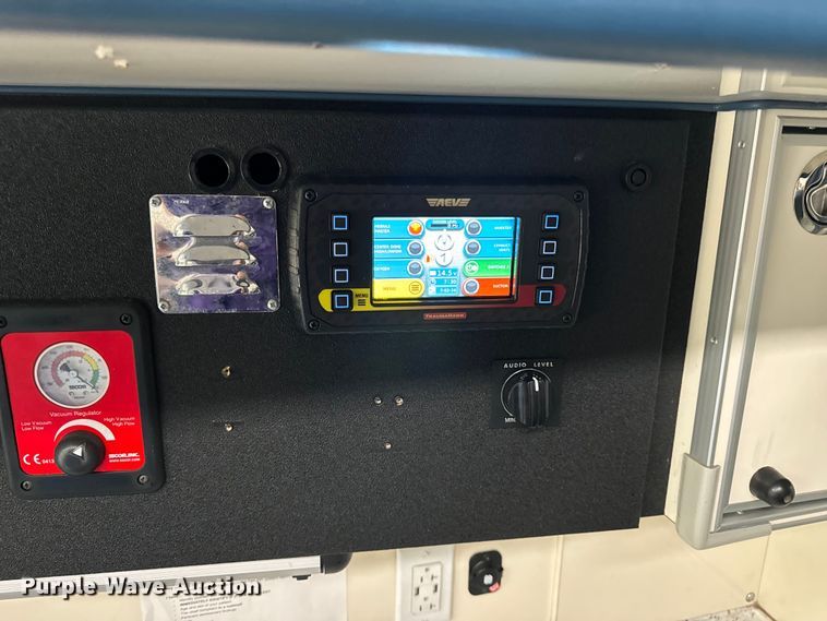 image for item OF9731 2017 Ford  F550 XLT ambulance