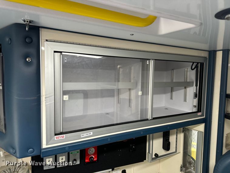 image for item OF9731 2017 Ford  F550 XLT ambulance