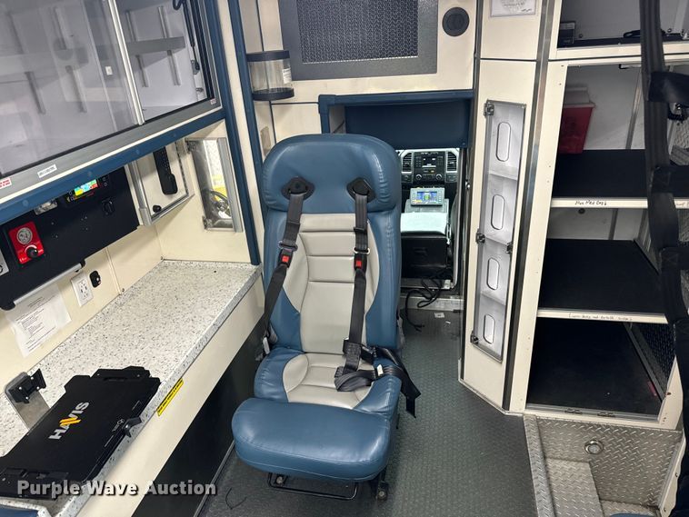 image for item OF9731 2017 Ford  F550 XLT ambulance