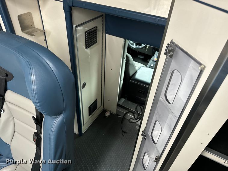 image for item OF9731 2017 Ford  F550 XLT ambulance