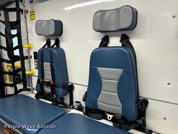 image for item OF9731 2017 Ford  F550 XLT ambulance