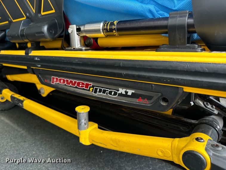 image for item OF9731 2017 Ford  F550 XLT ambulance