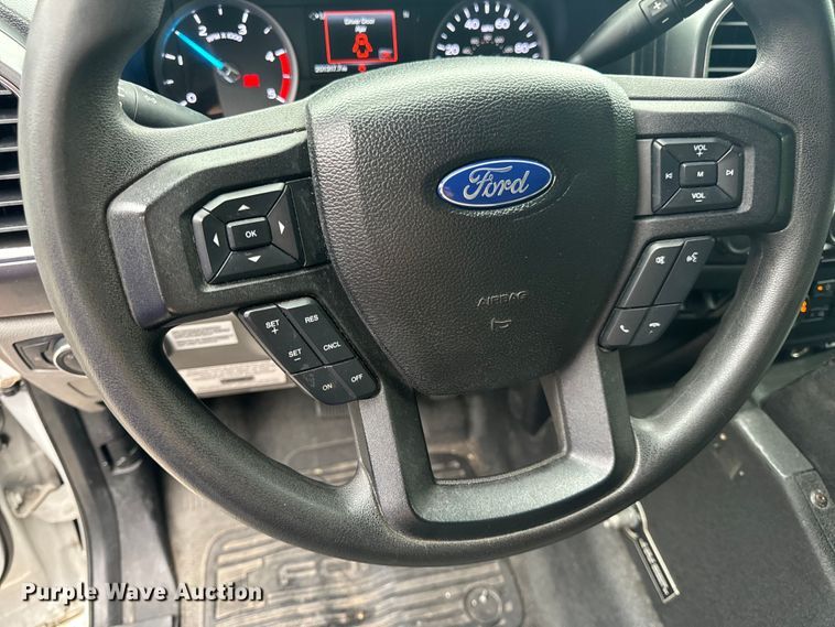 image for item OF9731 2017 Ford  F550 XLT ambulance