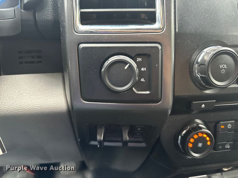 image for item OF9731 2017 Ford  F550 XLT ambulance