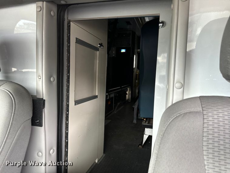 image for item OF9731 2017 Ford  F550 XLT ambulance