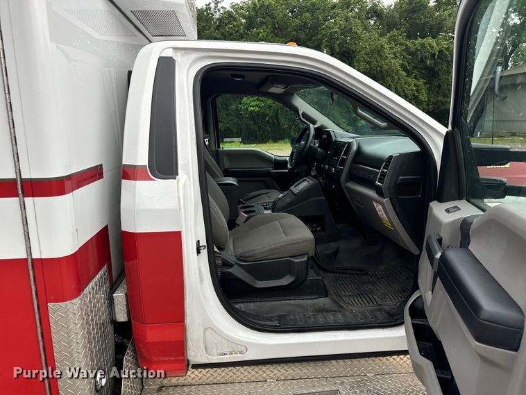 image for item OF9731 2017 Ford  F550 XLT ambulance