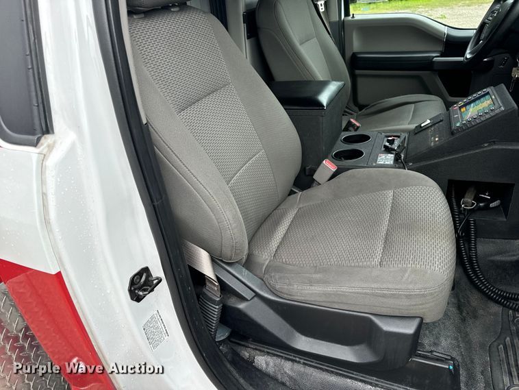 image for item OF9731 2017 Ford  F550 XLT ambulance
