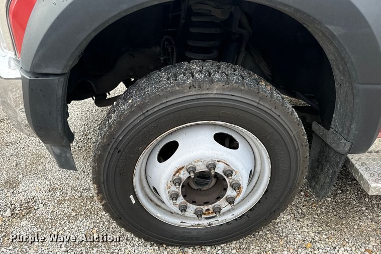 image for item OF9731 2017 Ford  F550 XLT ambulance