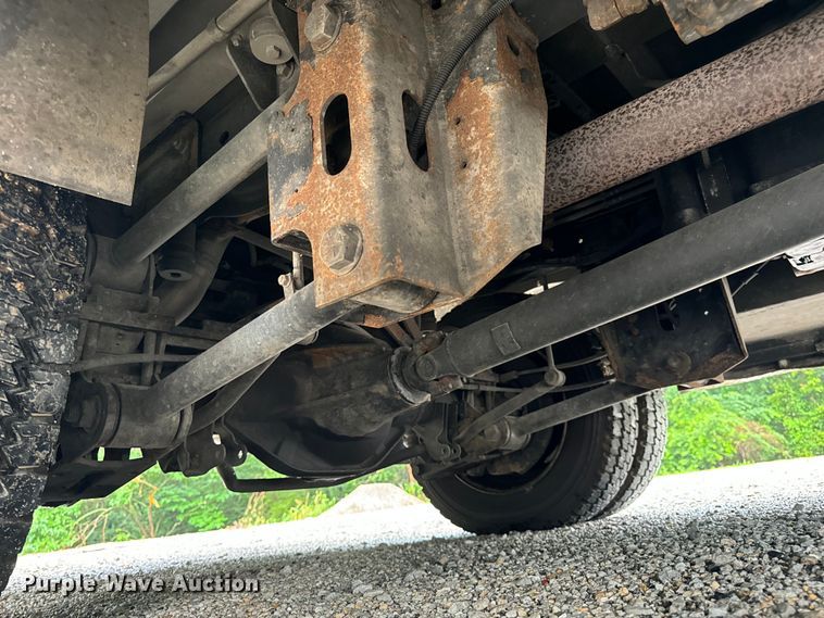 image for item OF9731 2017 Ford  F550 XLT ambulance