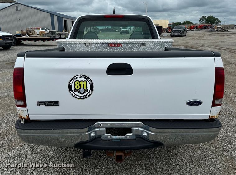 image for item OF9744 1999 Ford  F150 XL pickup truck