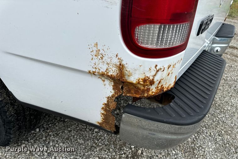 image for item OF9744 1999 Ford  F150 XL pickup truck