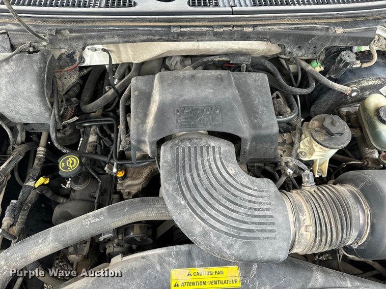 image for item OF9744 1999 Ford  F150 XL pickup truck