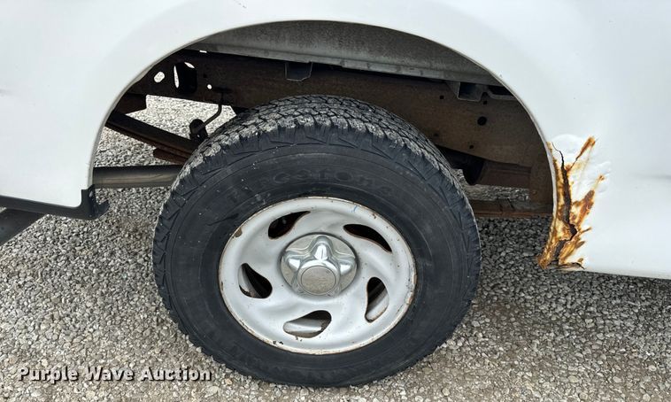 image for item OF9744 1999 Ford  F150 XL pickup truck