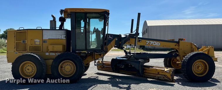 image for item OL9653 2008 John Deere 770D motor grader
