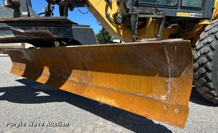 image for item OL9653 2008 John Deere 770D motor grader