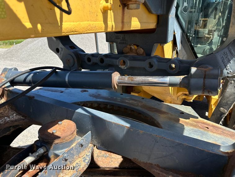 image for item OL9653 2008 John Deere 770D motor grader