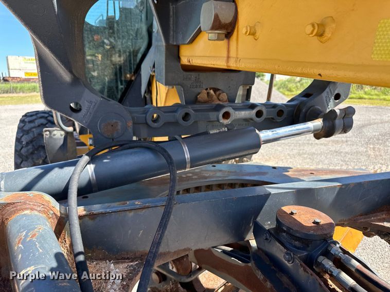 image for item OL9653 2008 John Deere 770D motor grader