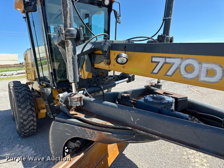 image for item OL9653 2008 John Deere 770D motor grader