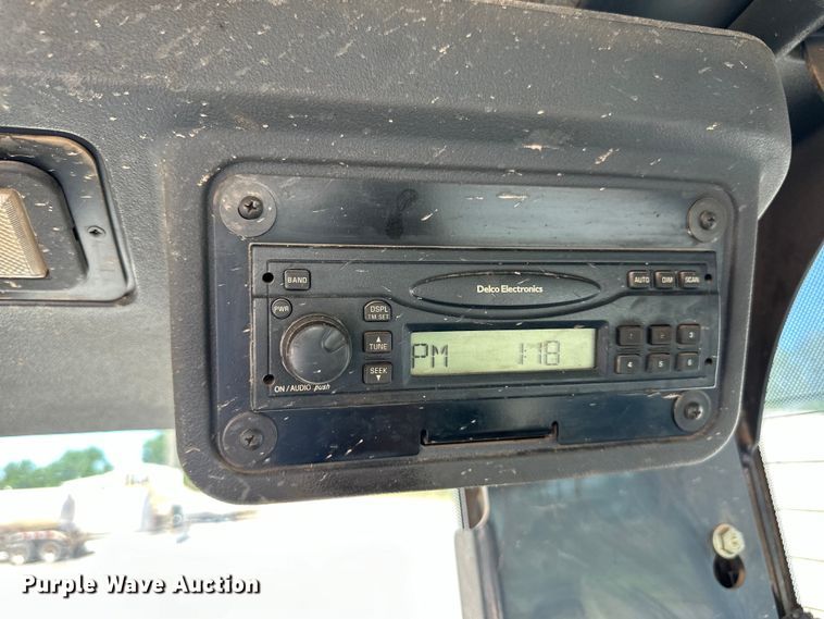 image for item OL9653 2008 John Deere 770D motor grader