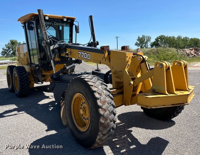 image for item OL9654 2008 John Deere 770D motor grader