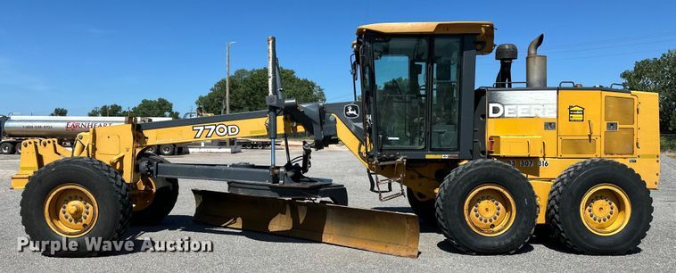 image for item OL9654 2008 John Deere 770D motor grader