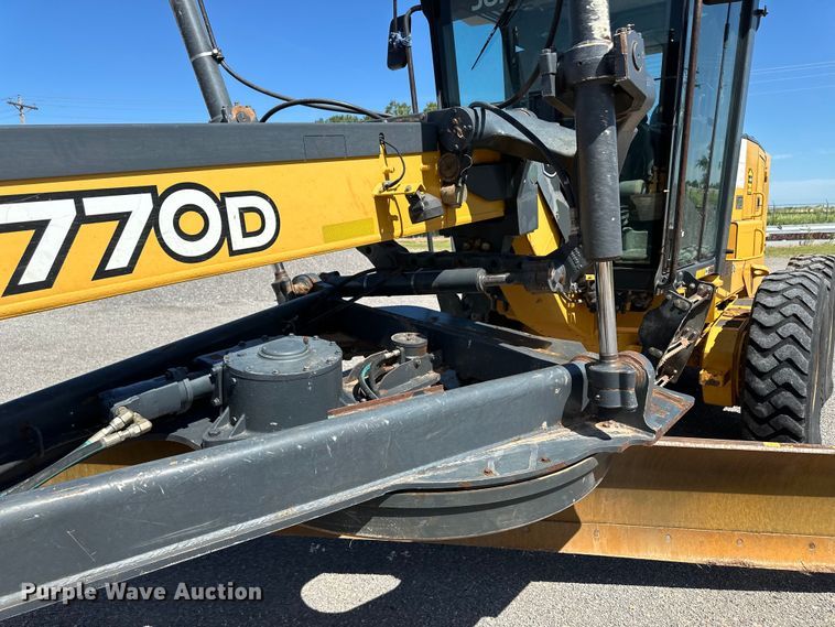 image for item OL9654 2008 John Deere 770D motor grader