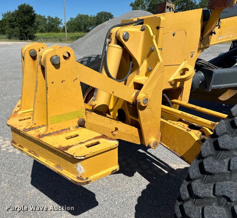 image for item OL9654 2008 John Deere 770D motor grader