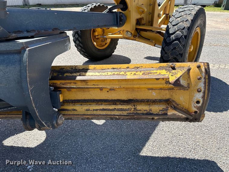 image for item OL9654 2008 John Deere 770D motor grader