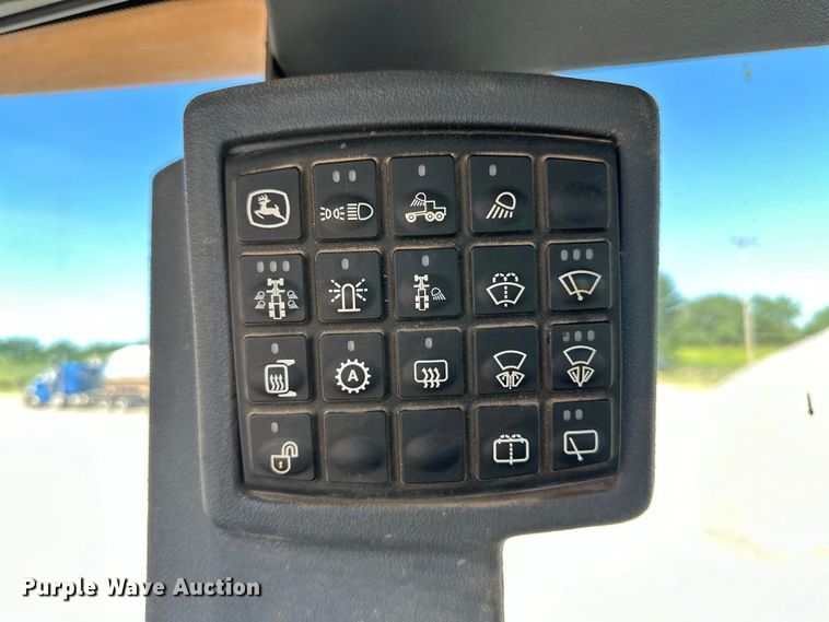 image for item OL9654 2008 John Deere 770D motor grader