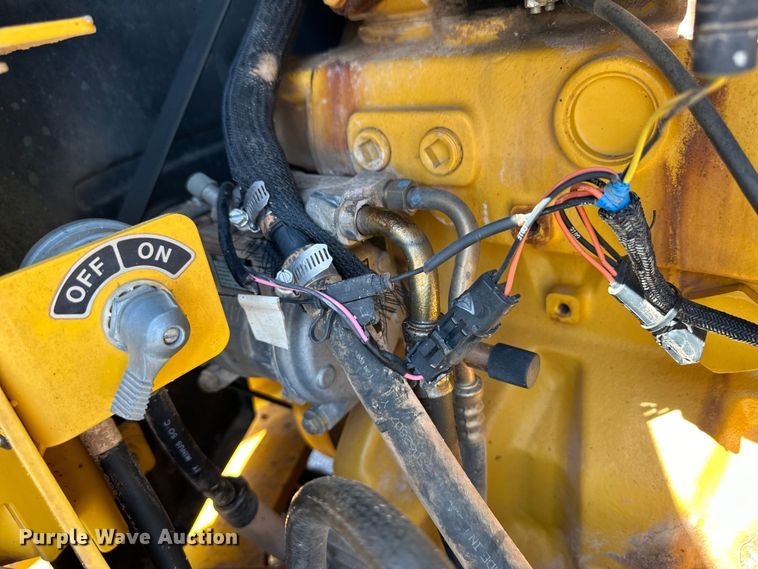 image for item OL9654 2008 John Deere 770D motor grader