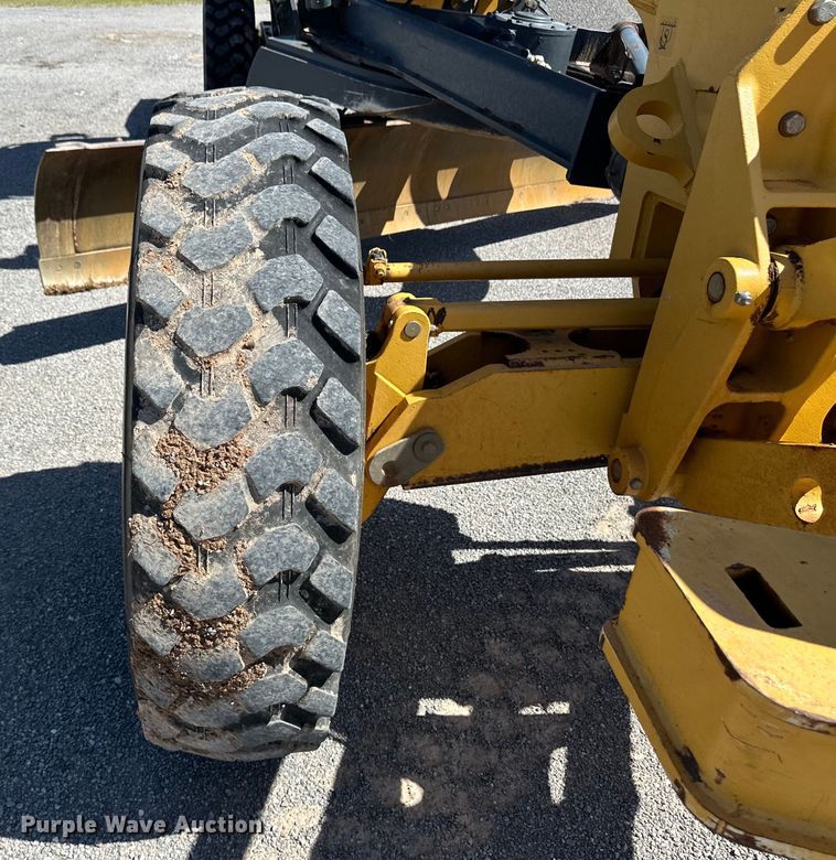 image for item OL9654 2008 John Deere 770D motor grader