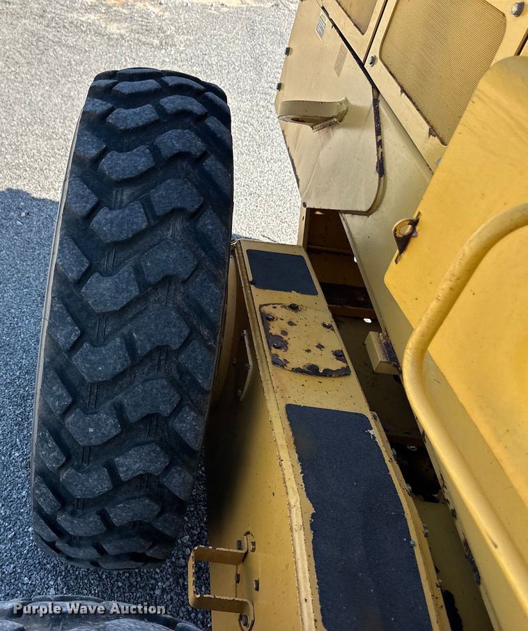 image for item OL9654 2008 John Deere 770D motor grader