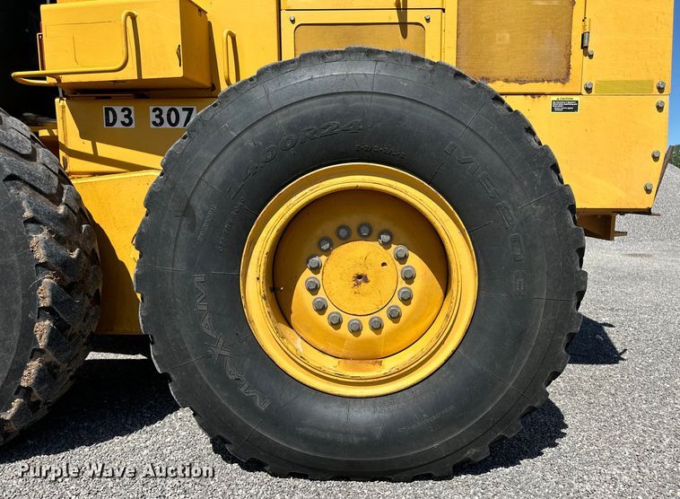 image for item OL9654 2008 John Deere 770D motor grader