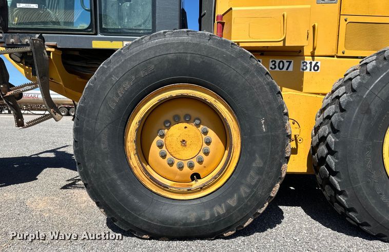 image for item OL9654 2008 John Deere 770D motor grader