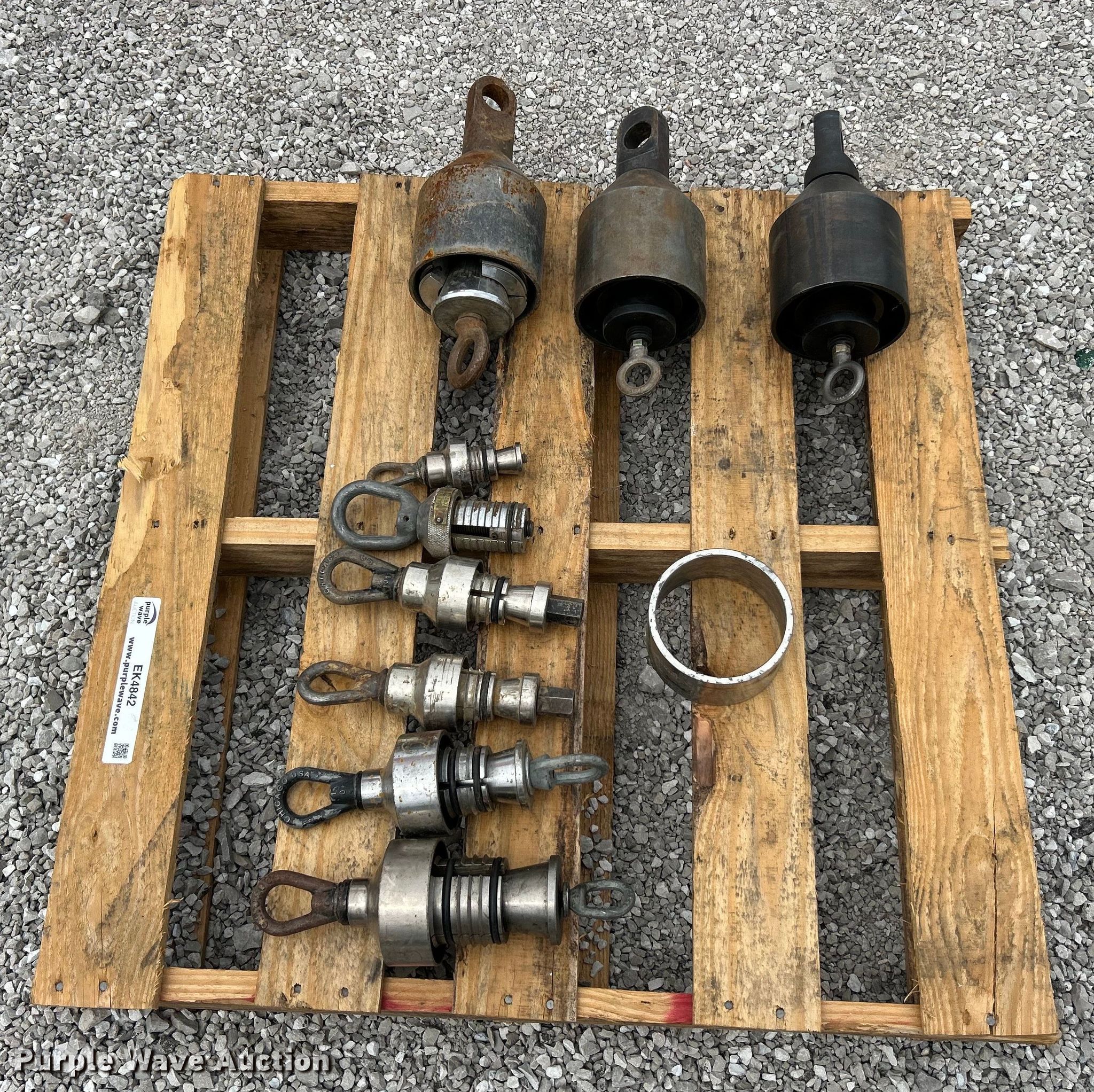 (9) HDPE pipe pullers in Waterloo, IL Item EK4842 for sale Purple Wave