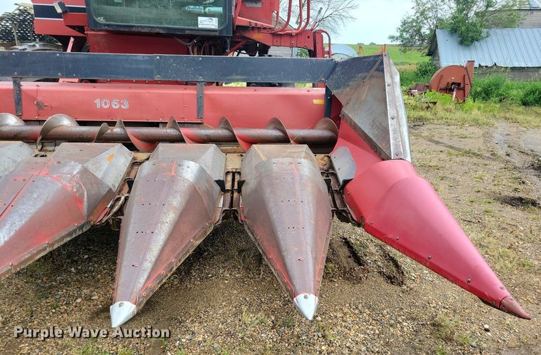 image for item DG0664 1987 Case IH 1660 Axial-Flow combine
