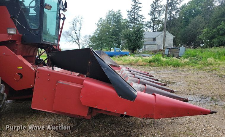 image for item DG0664 1987 Case IH 1660 Axial-Flow combine