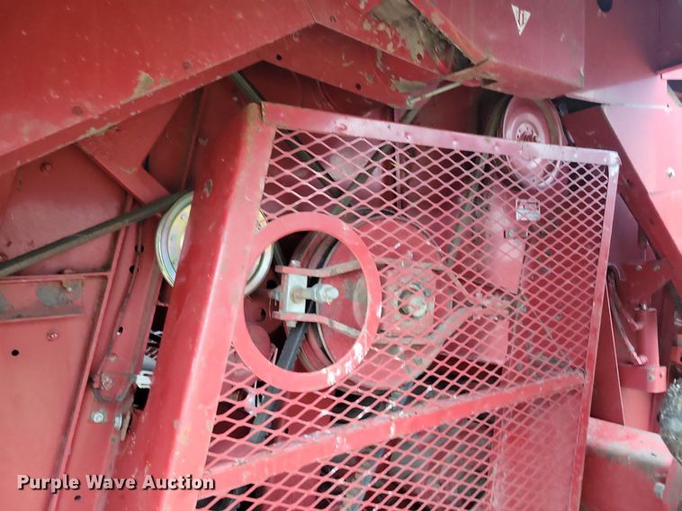 image for item DG0664 1987 Case IH 1660 Axial-Flow combine