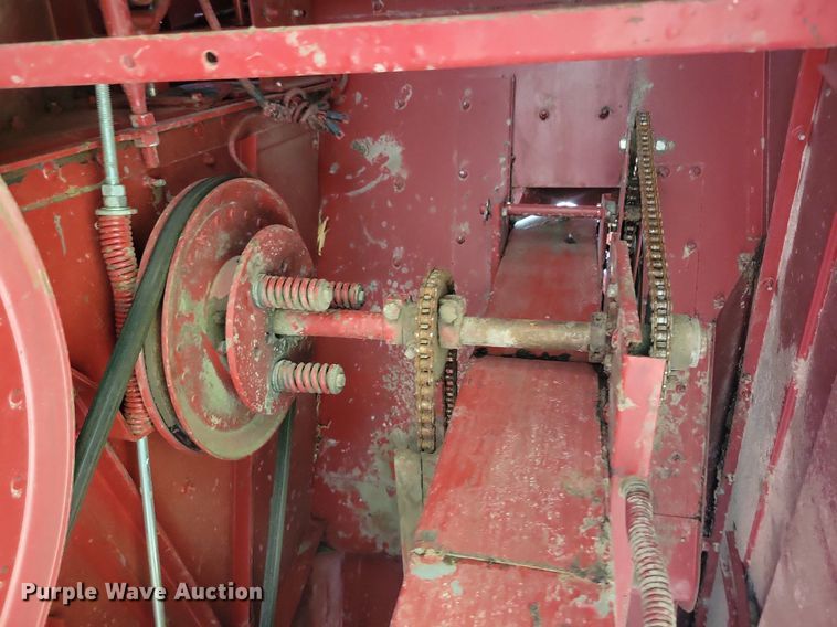 image for item DG0664 1987 Case IH 1660 Axial-Flow combine